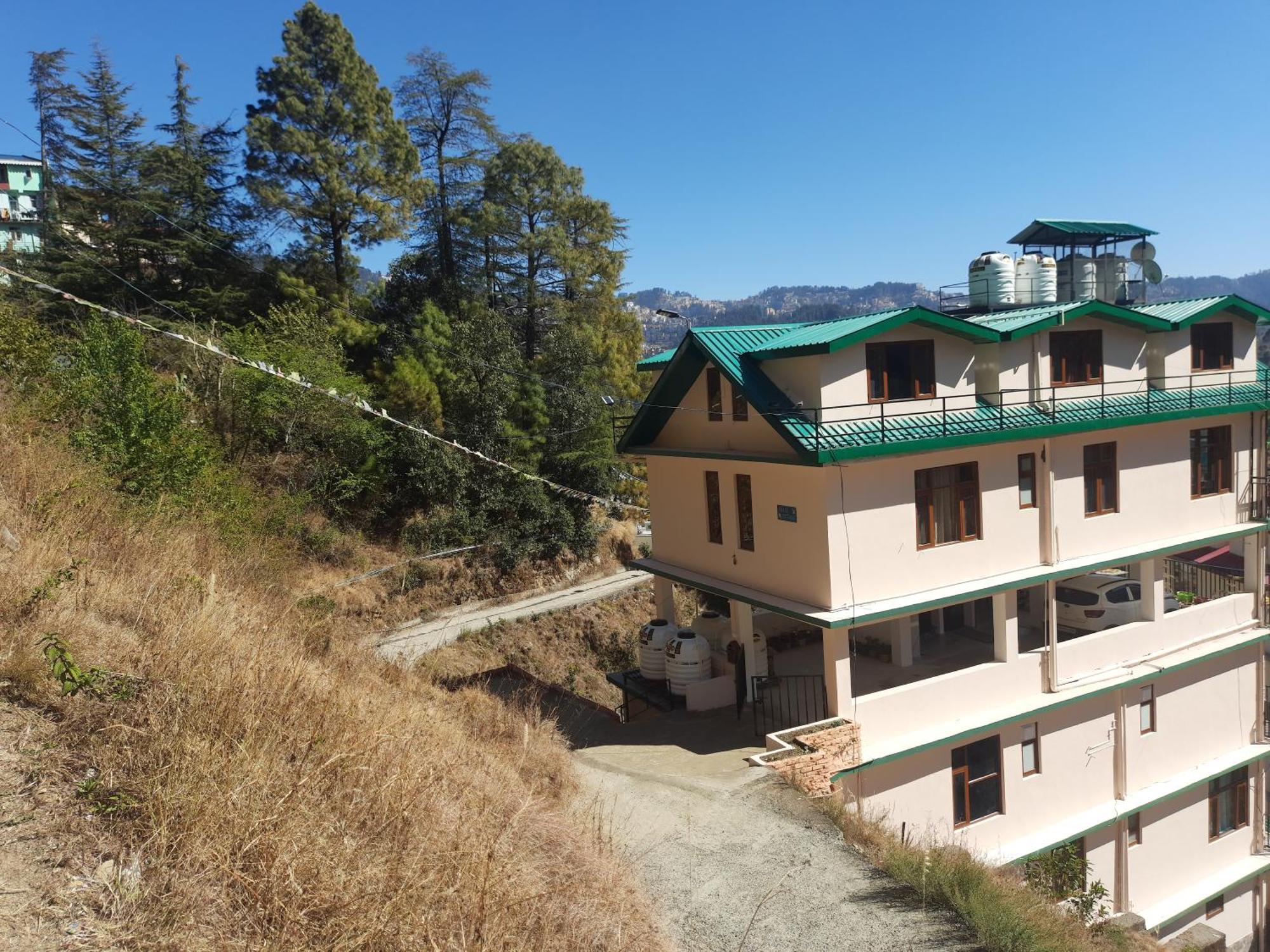 Aagaman Woods Lägenhet Shimla Exteriör bild