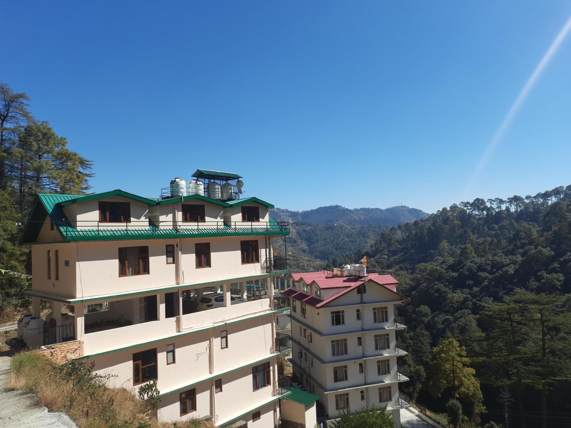 Aagaman Woods Lägenhet Shimla Exteriör bild